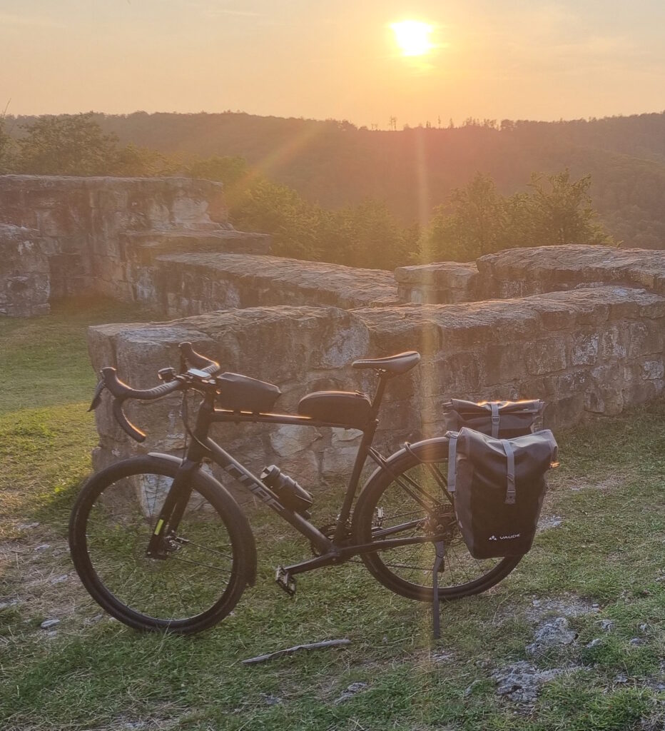 Bikepacking Setup Tagestour Beispiel